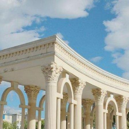 فندق دالي ميدينج المظهر الخارجي الصورة